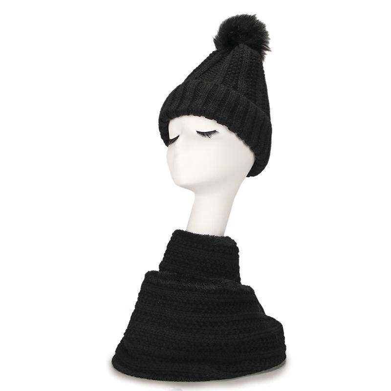 

ZHENYUEQI Women s Winter Warm Fleece-Lined Knitted Hat & Scarf Set