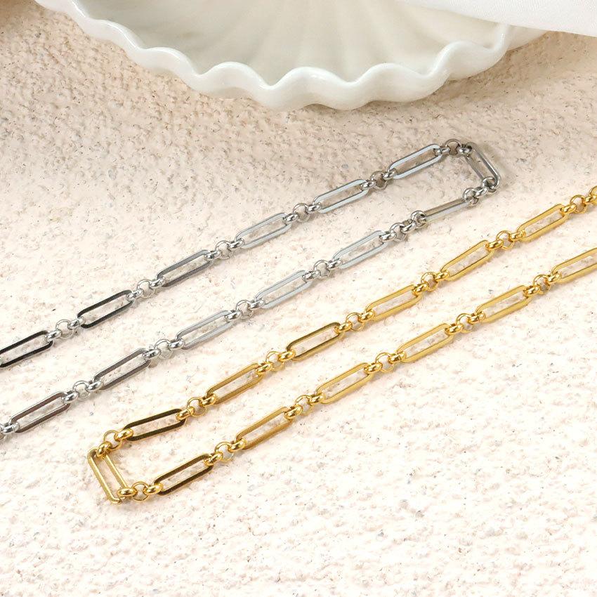 French Plain Chain Light Luxury Stacked Thin Cross Chain Titanium Steel Necklace Men And Women Simple Design Hollow Chain