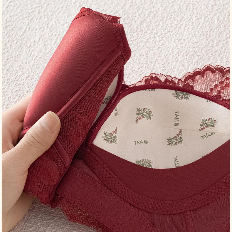 Francouzský styl podprsenky pro ženy shromažďující červená podprsenka bez ocelové kostice krajková push-up podprsenka
