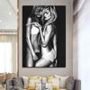 Czarno-białe półnagie kobiety malarstwo piękno plakaty i wydruki seksowne przytulanie dziewczyny sztuka ścienna obraz do nowoczesnego wystroju sypialni