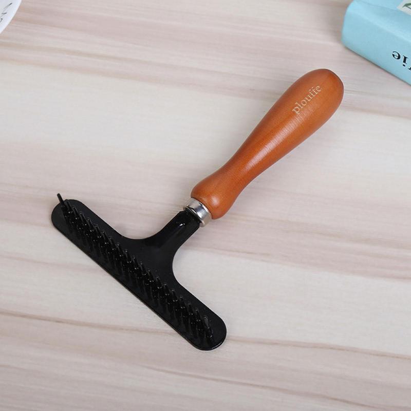 Rastrello per Tappeti Riutilizzabile Rastrello Portatile Con Manico in Legno Rimuovi Peli di Cane Per Pulire Divano Mobili Tappeto Interno Auto Auto