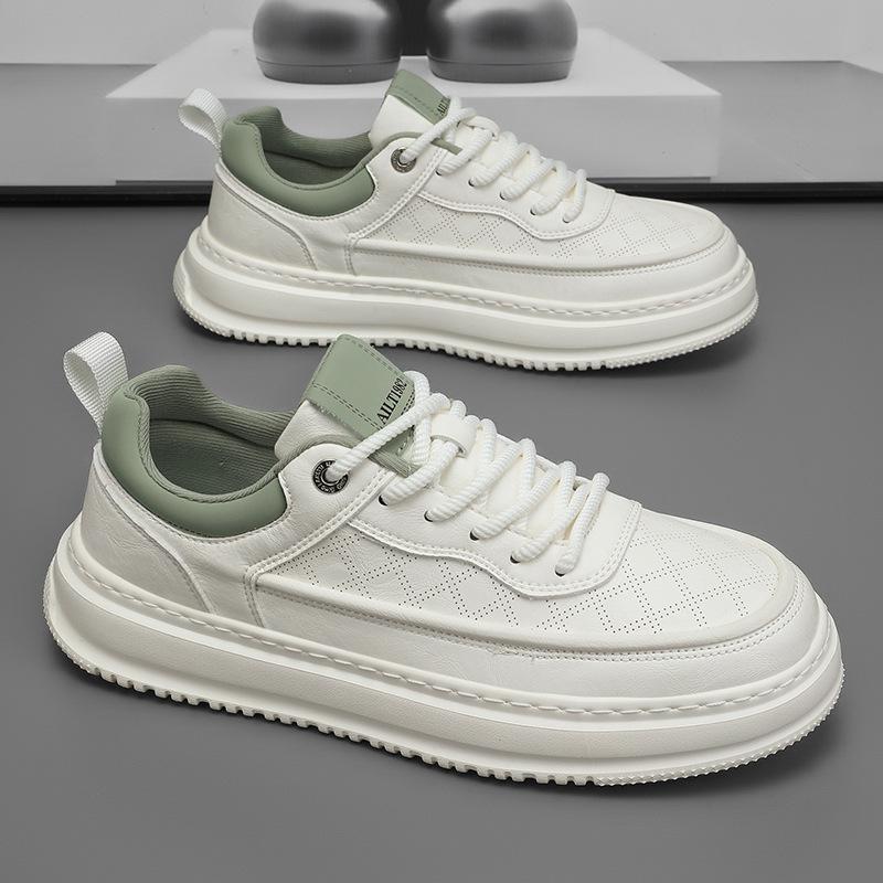 Men's Shoes for Spring and Summer Breathable Lightweight Soft Sole White Shoes for Men's Casual Shoes for Versatile Thick Sole