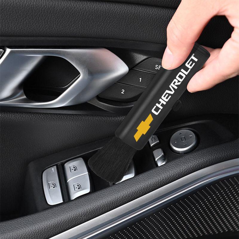 Car Goods Car Detail Cleaning Retractable Soft Wool Brushes For Chevrolet Colorado Cruze Captiva Malibu Trax Aveo Camaro Tahoe Impala Equinox Suburban