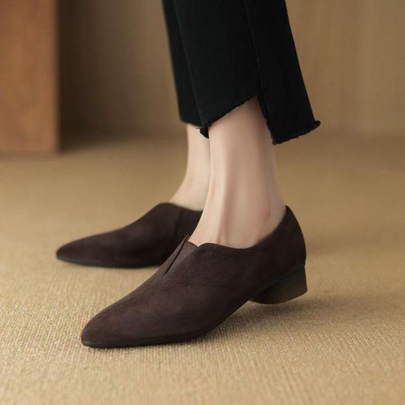 

Ретро эластичные туфли-лодочки на толстом каблуке с глубоким вырезом и острым носком, женские осенние черные туфли на низком каблуке для работы и повседневной носки 40 темно-коричневого