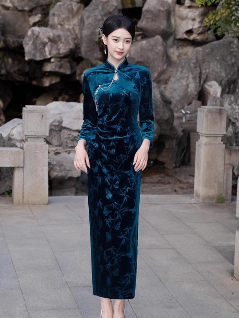 Velvet Long-Sleeve Cheongsam: Modern Shanghai Slimming Dress