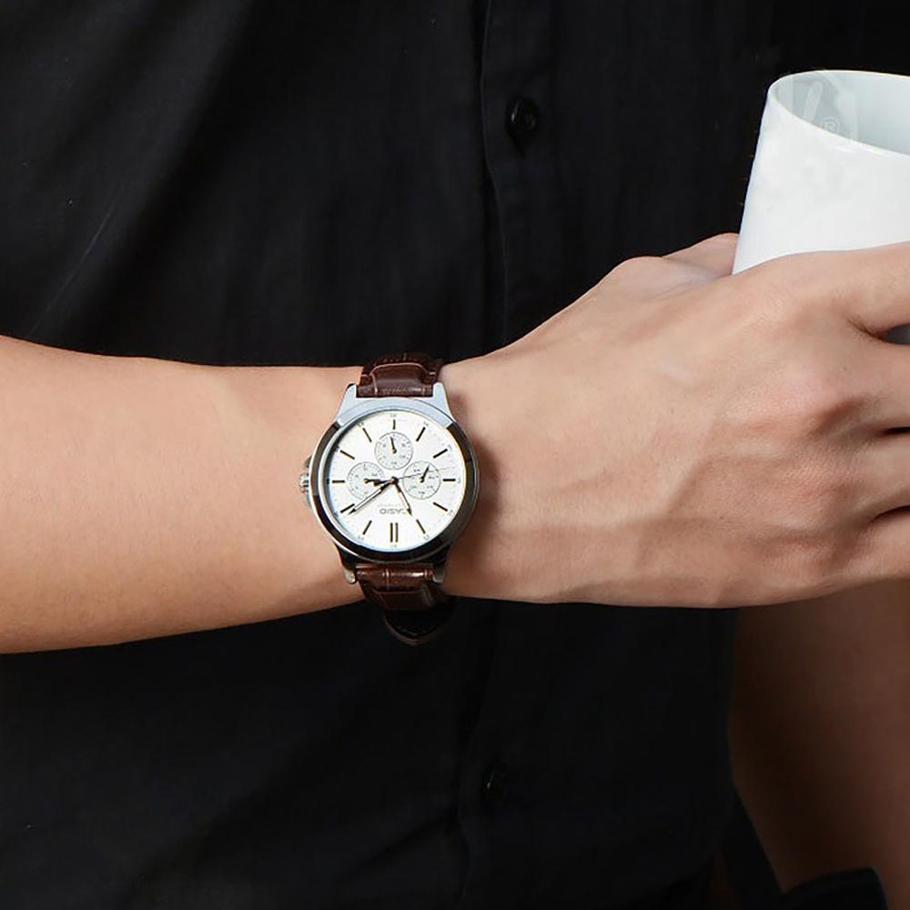 Casio Men Standard Series White Watch MTP-V300L-7A MTP-V300L-7A
