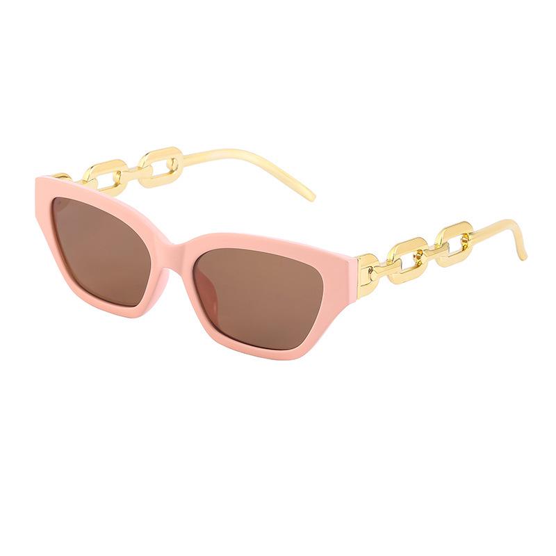 

Women s Trendy Cat-Eye Sunglasses with Thick Iron Chain - European & American Style