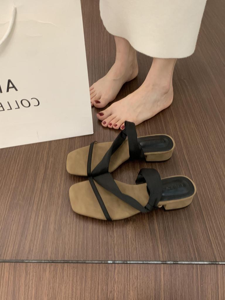 Retro Versatile and Not Tired of Feet with Open-toed Slippers for Women's Summer Wear Lazy Wind 3cm Small High-heeled Sandals