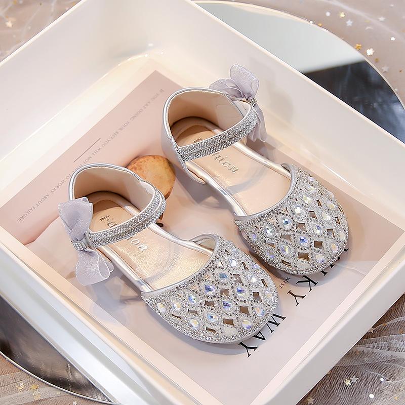 Girls Princess Shoes Shiny Crystal Ins Trendy Kids Sandals Mesh Lace Bows 2025 Summer New Girls Dance Shoes Elegant Hollowed-out