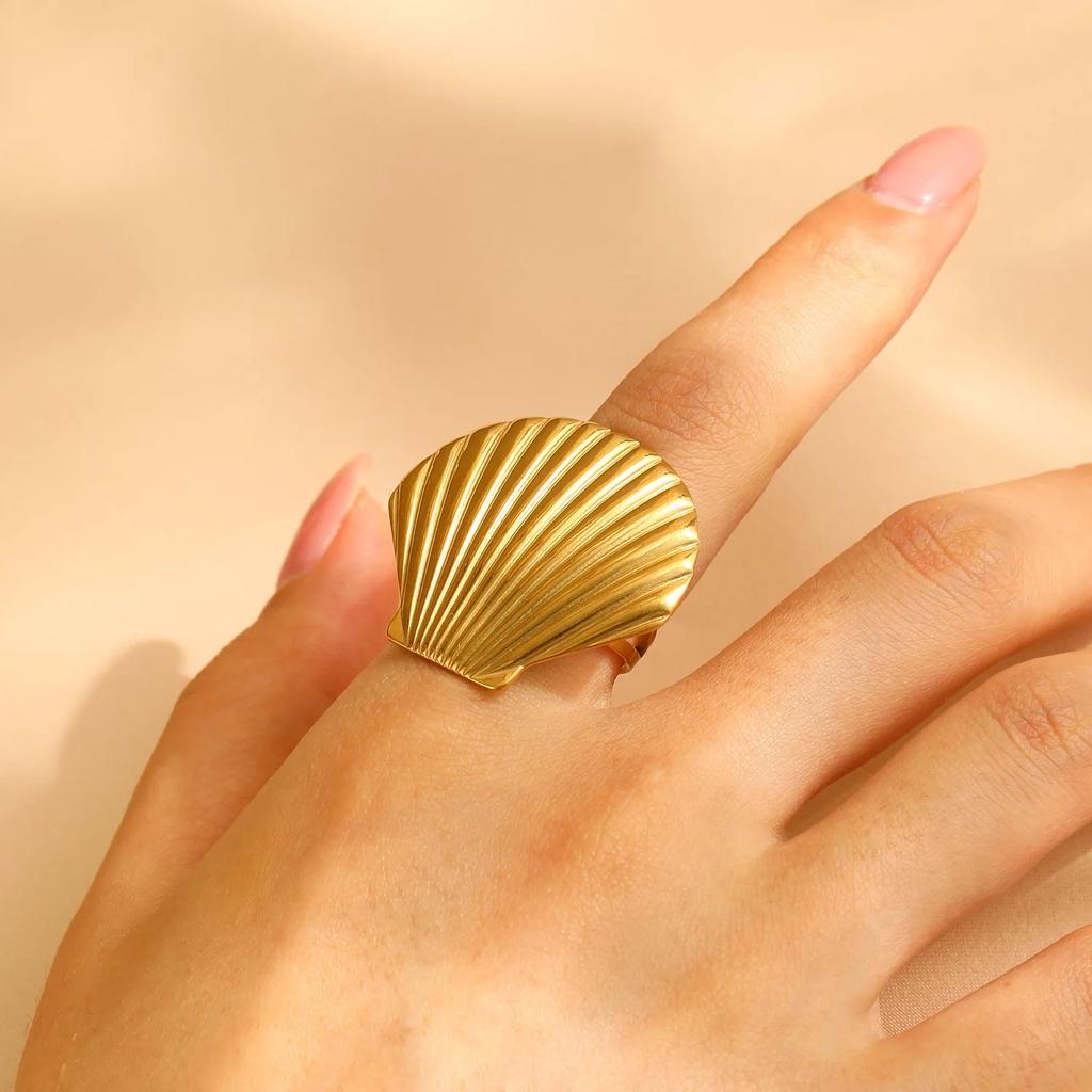 LATS Elegant Stainless Steel Big Bloom Flower Rings for Women 18K Gold-plated Open Rings Finger Jewelry Wedding Her Gift Punk