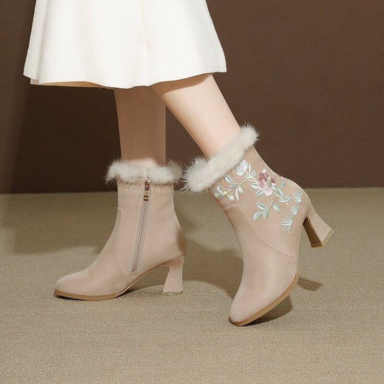 Autumn and winter high-top antique women's embroidered short boots Martin boots medium tube women's boots short boots embroidered shoes