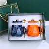 Zestaw kubków dla par z wzorem marmuru, z pokrywką i łyżeczką - Ceramiczne kubki w pudełku prezentowym