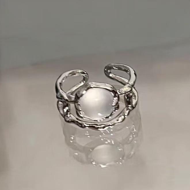 Кольцо в стиле Moonstone Influencer - Универсальное, Роскошное и Идеально для Указательного Пальца Adjustable Open Size