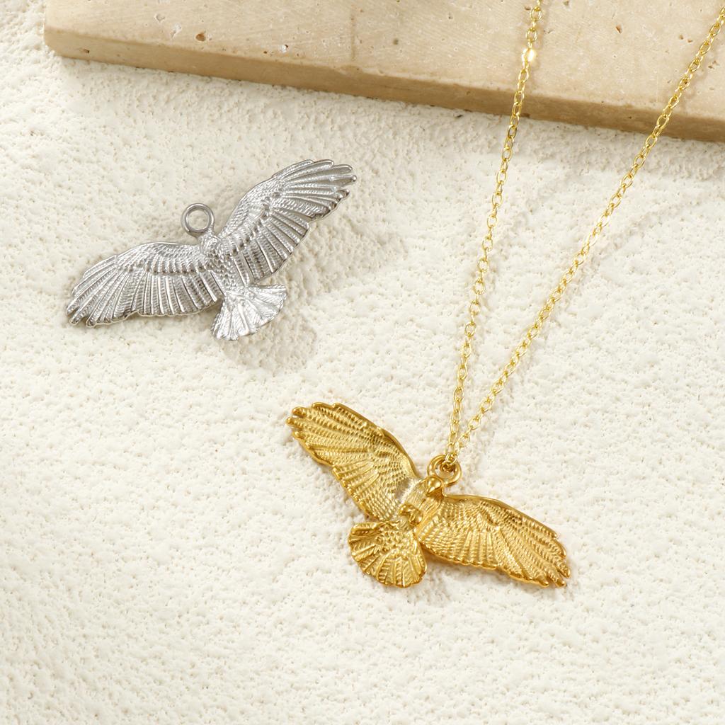 1 Piece 304 Stainless Steel Pendants Multicolor Eagle Animal 3D Charms For DIY Necklace Jewelry Making Findings 4.2cm X 1.9cm