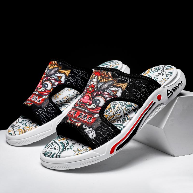 Fashion Summer Youth Slippers Men Unique Design High Quality Slippers Non Slip Outside Flip Flops Thick Soled Toe Sandals