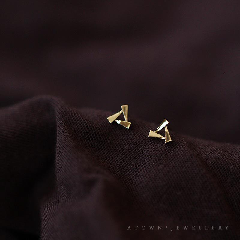 14K Gold-Plated Sterling Silver Geometric Triangle Stud Earrings for Women - Minimalist Korean Chic Style Gold Pair (Includes Silver Earplugs)