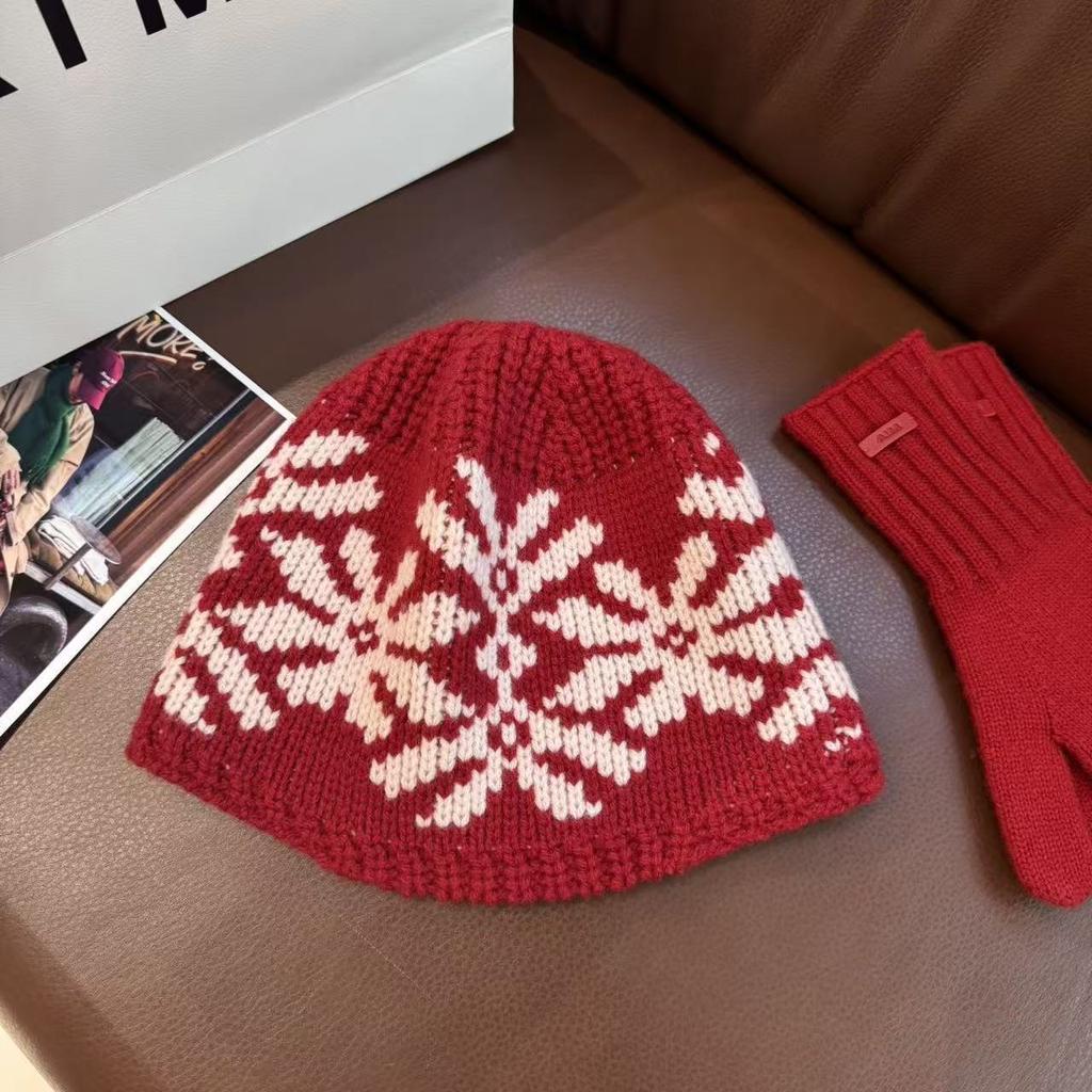 New Christmas knitted hat children's pile hat snowflake retro wool hat autumn and winter thickened warm couple big head circumference