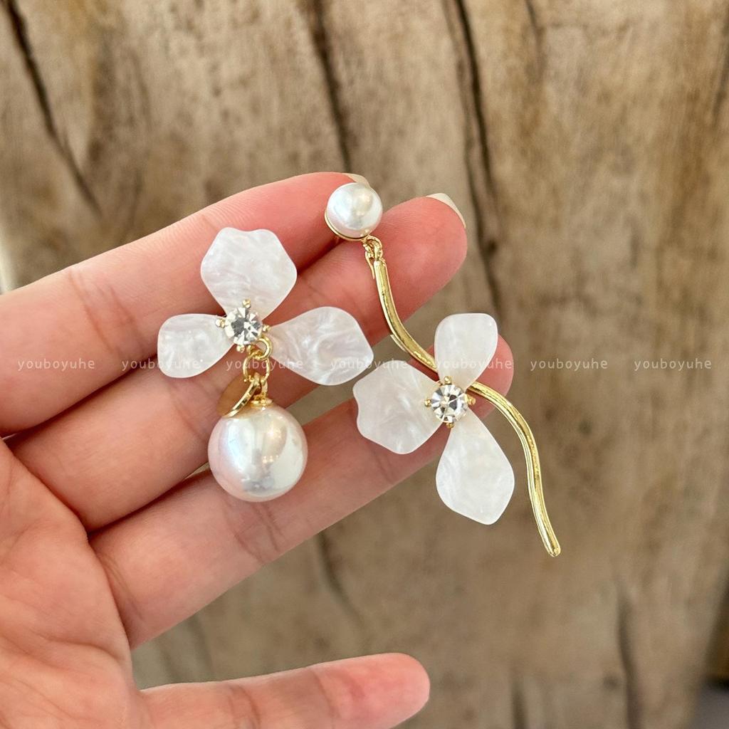 Super Fairy White Petal Pearl Asymmetrical Dangle Earrings for Women - Unique 2025 Design