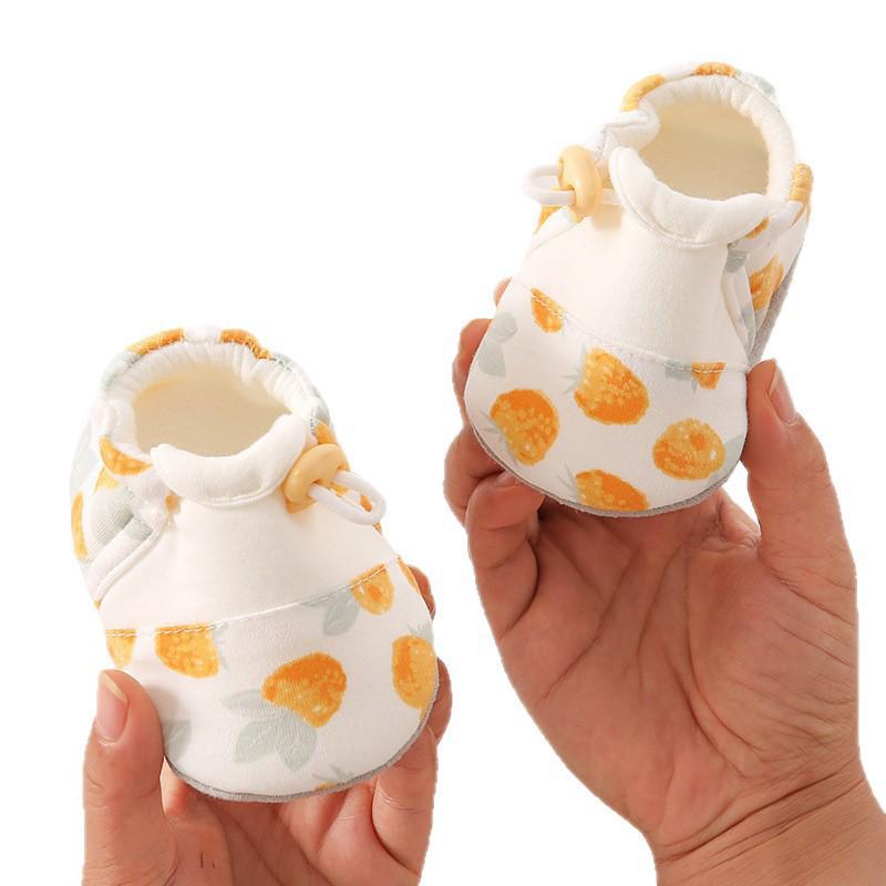 Unisex Baby Soft Sole Cloth Shoes, Anti-slip Pre-walking Foot Covers for 6-9 Months, Ideal for Spring and Summer.