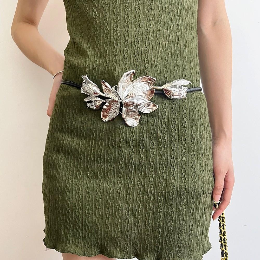 Black Leather Rope Flower Belt Metal Body Chain Waist Link Exaggerated Waist Chain  Women