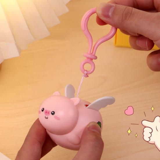 1/2Pcs Pig Keychain Pendant with Flapping Wings Pull String to Vibrate