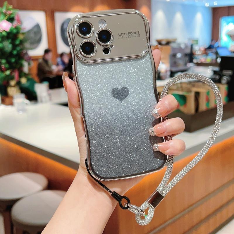 

Чехол для iPhone 16 Pro Max с ремешком, гальваническое TPU покрытие, чехол для телефона с градиентным блеском в виде сердца Silver