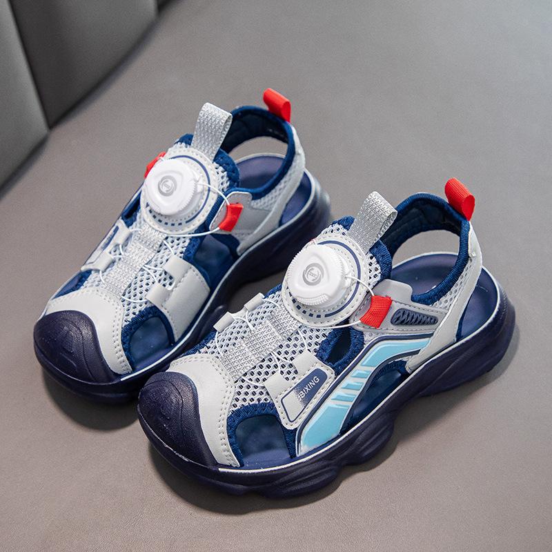 Boys Baotou sandals 2025 summer new soft-soled non-slip children's beach shoes casual middle and older children's sports sandals