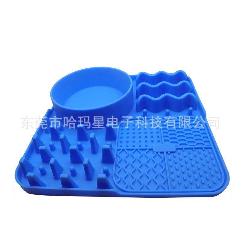 Silicone Pet Licking Mat Slow Feeder Bowl Cats Dogs Non-Slip Food Pad With Multiple Sizes Colors