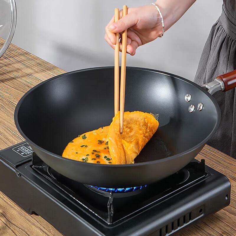 Debo Gibson Non-stick Wok