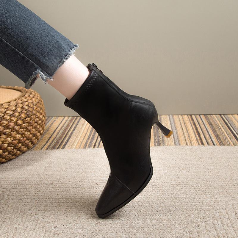 

New high-heeled short boots women s Martin boots soft leather brown elastic thin heel cm square head versatile thin boots 39 чёрный