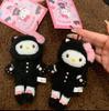 Gatto nero Hello Kitty Cartone animato Gambe lunghe Bambola di peluche kawaii Serie Quotidiana Gatto Kitty Ciondolo Portachiavi Zaino Regalo