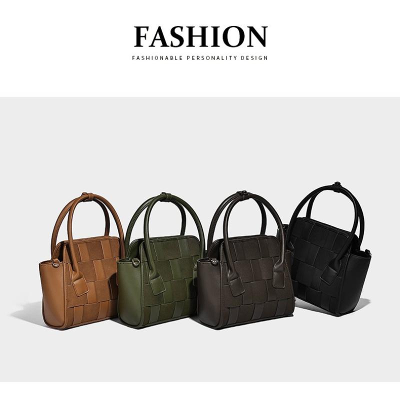 Women's Niche Design Wing Bag, New Women's Woven Hand-held Crossbody Bag, Personalized Commuting Fashion Shoulder Bag