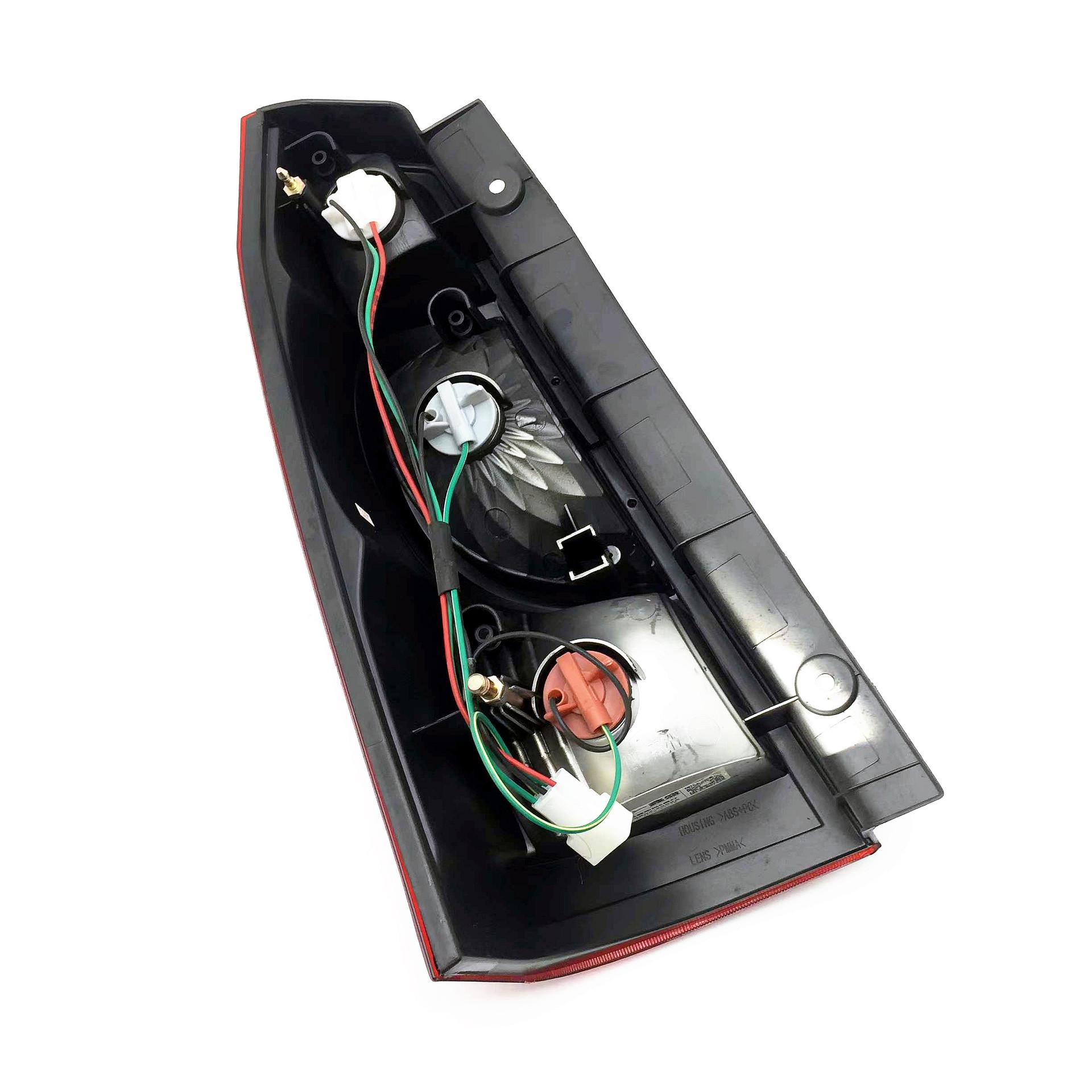 

Wuling Rongguang S Левый/Правый Задний Фонарь в Сборе и Крышка Стоп-сигнала Premium, Passenger s side (Right)