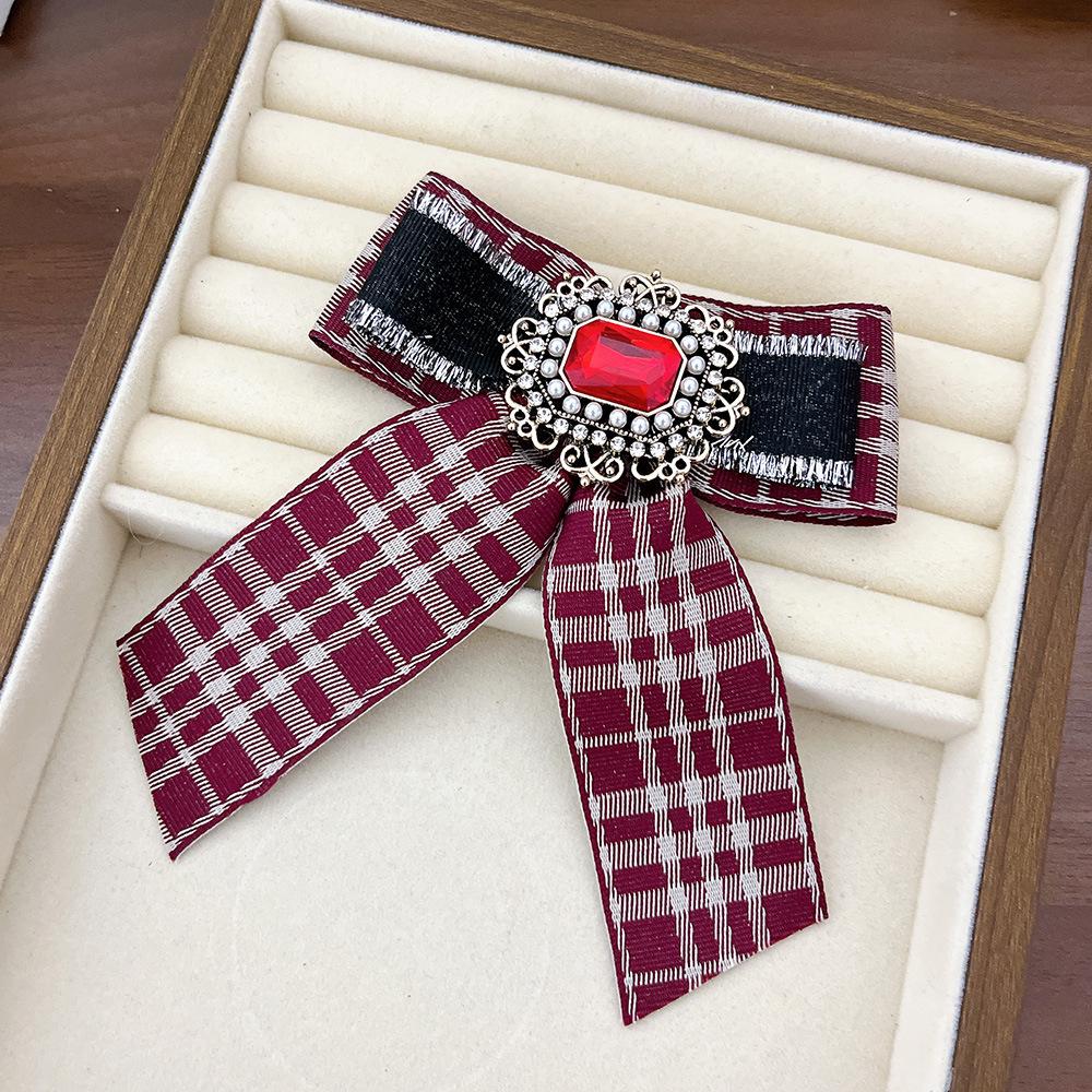 Vintage Fabric Bow Brooch Pin for Women Rhinestone Pearl Badge Shirt Dress Bowknot Elegant Lapel Pins Flower Accessories