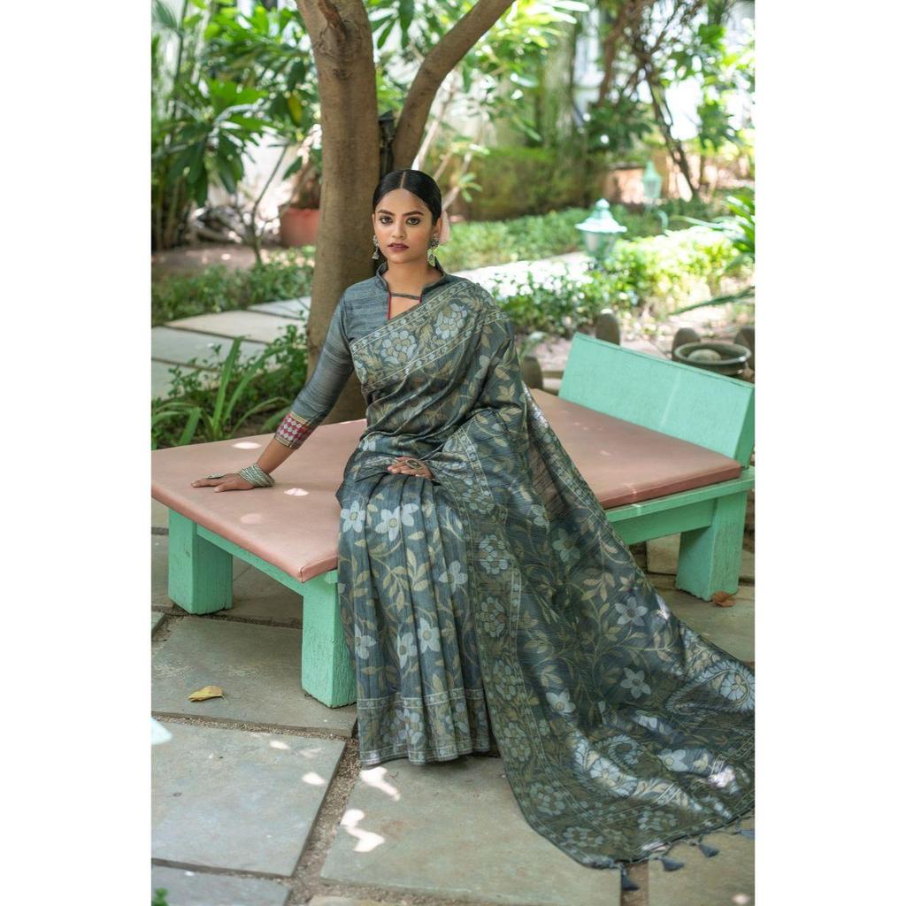 Soft Linen Silk Saree with with Beautiful Zari Woven Temple Border and Zari Pallu with Fancy Tassels and Running Blouse Piece