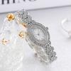 New Fashion Casual Women Watches Full Diamond Oval Dial Bracelet Bracelet Women Fashion Versatile Quartz Watch Relogio Feminino