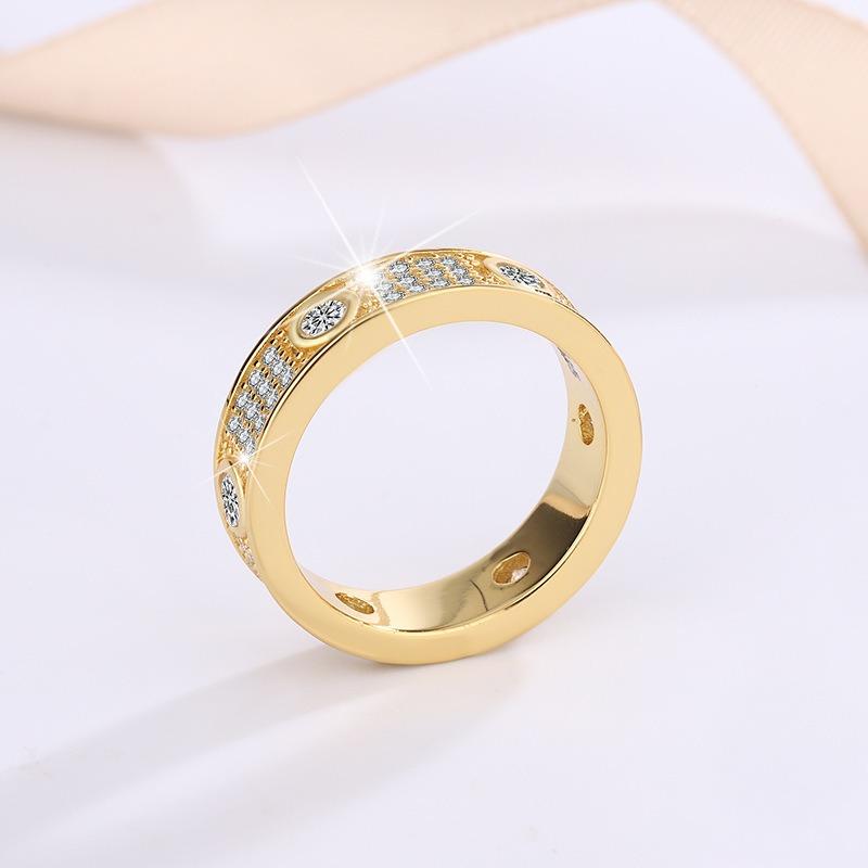 Full Diamond VVS1 D Color Moissanite Ring for Women Classic Design   CopperWedding Engagement Rings for Fine Jewelry