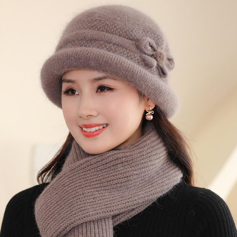 

Elegant Bow Knitted Hat for Women, Winter Warm Ribbon Beanie for Mother, Soft Thermal Cashmere-like Cap for Cold Weather