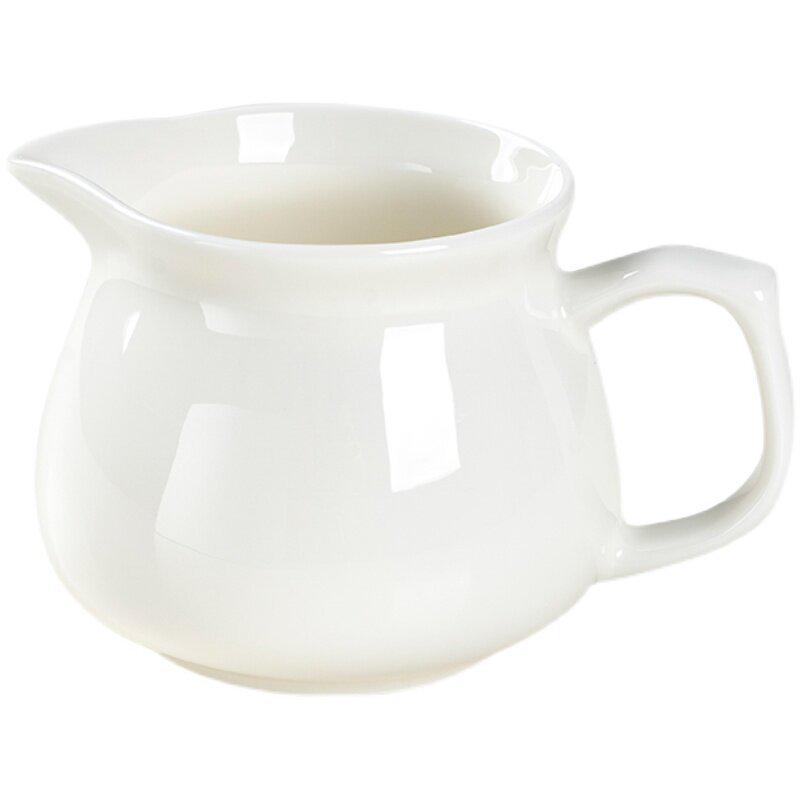 White Porcelain Tea Set: 270ml Pitcher, 190ml Fairness Cup, Milk Pitcher, and Blue & White Landscape Divider.
