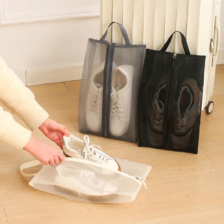 Multifunctional Travel Shoe Bag Water Resistant Nylon Fabric With Ventilated Meshes For Gym Gears And Clothes Organization