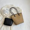 Handmade Wicker Shoulder Bag for Women Bohemian Large Capacity Casual Travel Bag
