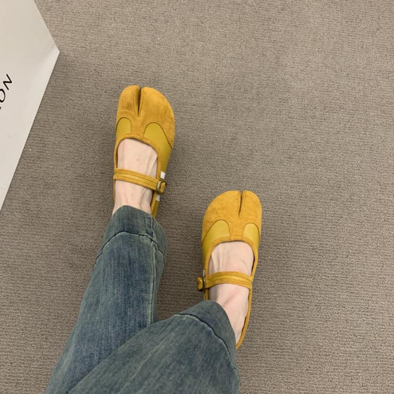 Fashion Flats Women Sport Sneakers Casual Loafers Shoes Sandals Woman 2025 Summer Trend Ballet Running Hiking Zapatillas De Mujer