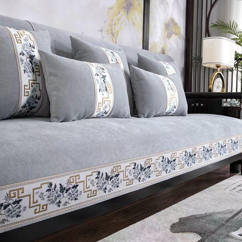 New Chinese Style Chenille Sofa Covers All-season Living Room Solid Wood Sofa Cushion Antislip Couch Cover Sofa Towel Home Decor