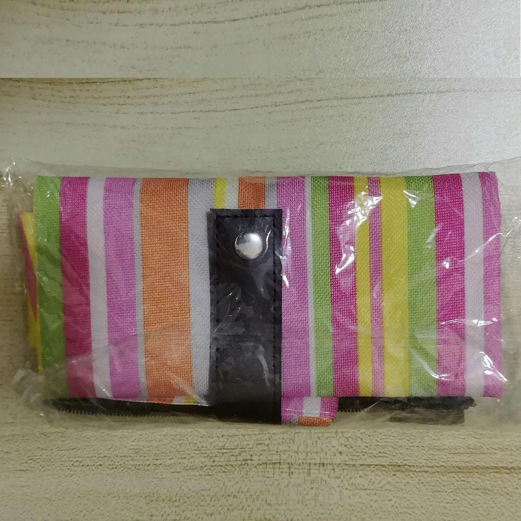 Rucsac Pliabil Portabil, Genți Mici Simple de Depozitare, Realizat Integral Manual și Tăiat Manual.