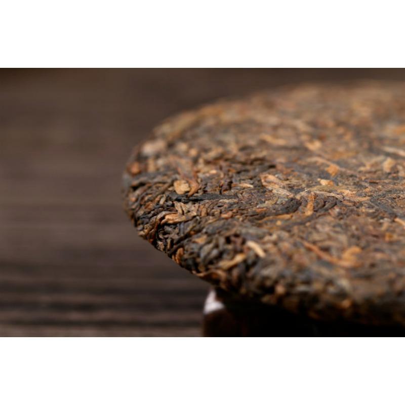 Yunnan Pu'er Tea 100g Ripe Cake Aged Old Tree Tea Golden Bud Ripe Tea