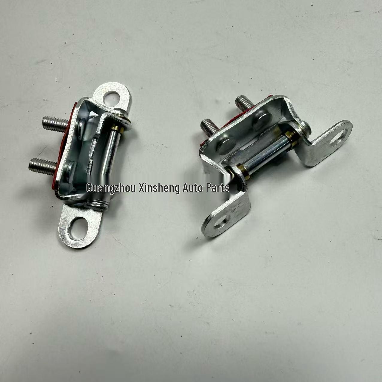 Toyota Hiace Tailgate Hinges - 68810-26010 & 68820-26010 Compatible Left