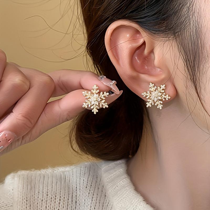 Fashion Delicate Snowflake with Cubic Zirconia Earrings for Women Luxury Elegant Jewellery Christmas Party Accessories