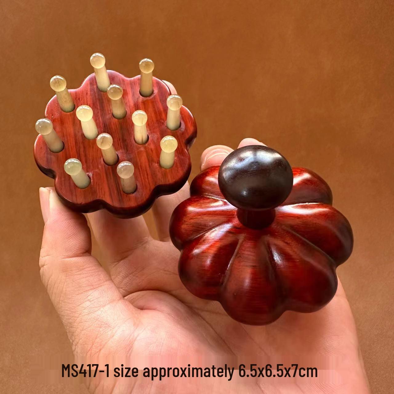 

Sandalwood Lotus Massage Comb with Sheep Horn Teeth for Meridian Therapy and Back Scraping