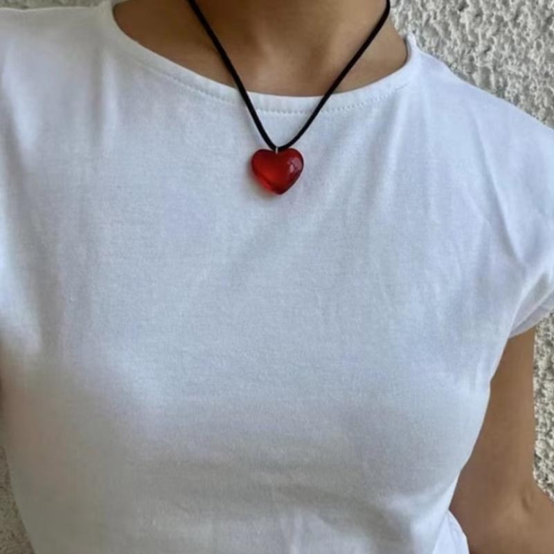 Pendant Choker Beads Necklace Heart Pendant Choker Suitable for Fashionable Look