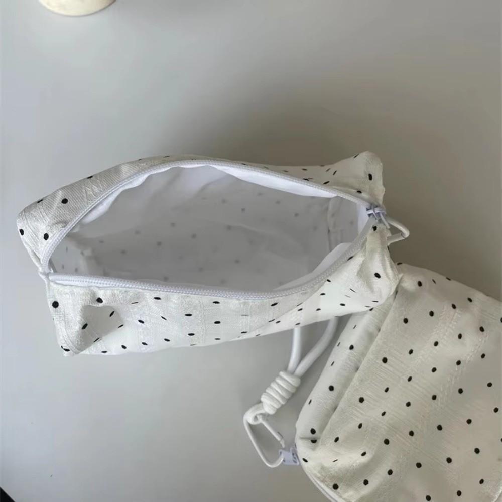 Portable Quilting Black Dot Makeup Bag Sweet Style Large Capacity Toiletry Bag Zipper Storage Pouch Cosmetic Organizer Pouch